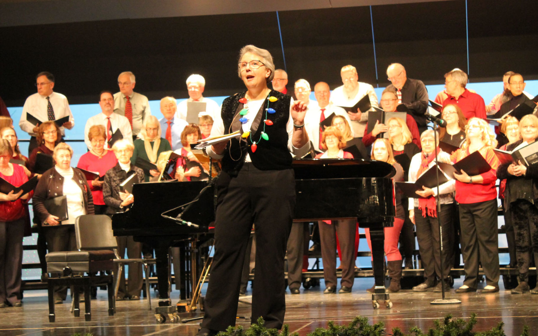 Red Kettle Concert 033.JPG